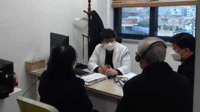만60세 이상 지역민을 대상으로 치매 조기검진 실시